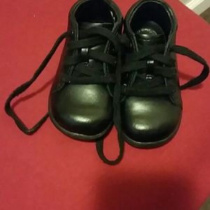 Stride rite walking shoes